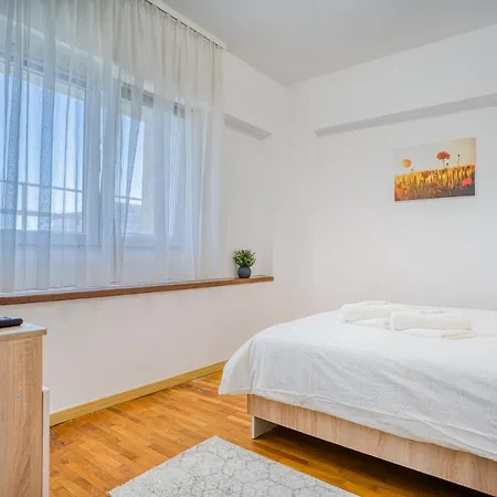 Bucharest Playful Retreat - 1Br Cozy Apartment Exterior photo