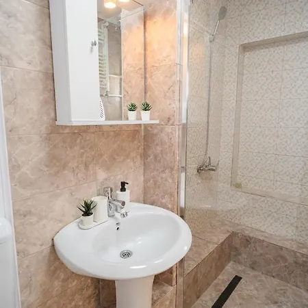 Bucharest Playful Retreat - 1Br Cozy Apartment Exterior photo