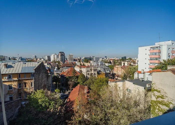 Bucharest Playful Retreat - 1Br Cozy Apartment