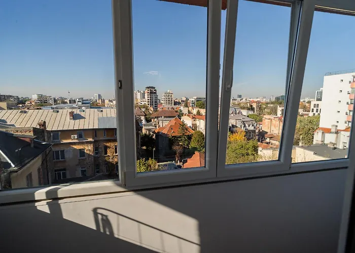 Bucharest Playful Retreat - 1Br Cozy Apartment